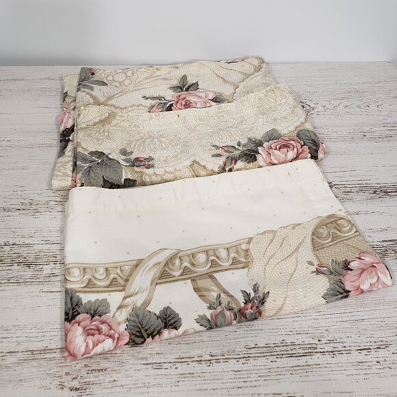 Jessica McClintock  Floral Shower Stall Curtain with Valance - Picture 1 of 6